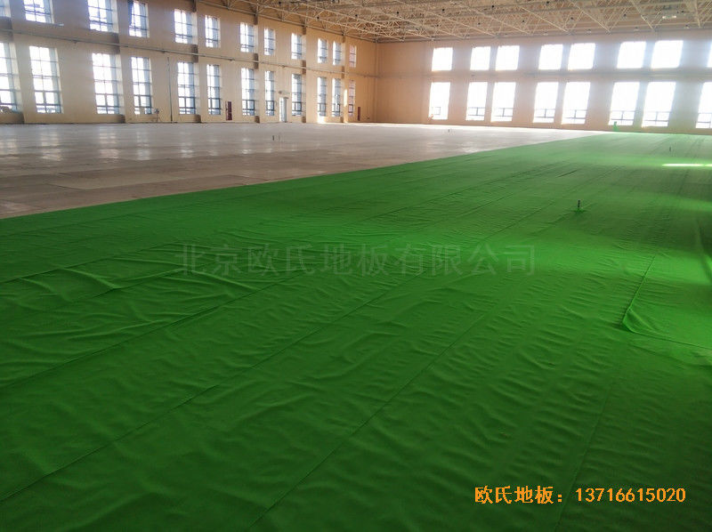 榆林神華煤制油公司籃球館運動木地板鋪設案例2
