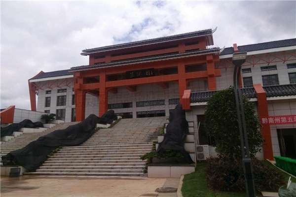 運(yùn)動場館木地板保養(yǎng)價(jià)格2