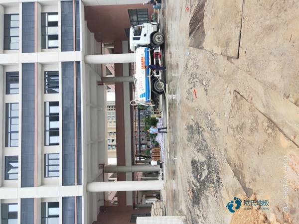 國標(biāo)運(yùn)動籃球木地板價格一般多少錢一平方米